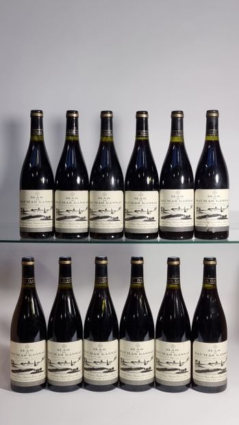10 B VIN DE PAYS DE L'HERAULT Rouge 2001...