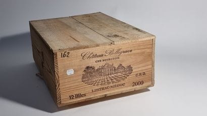 12 B CHATEAU BELLEGRAVE (Caisse Bois d'origine)...