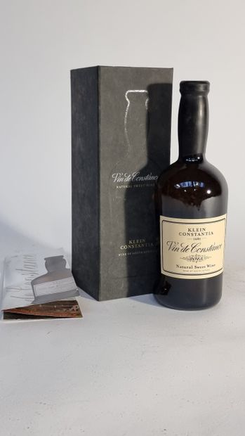 1 50 cl VIN DE CONSTANCE (Coffret légèremebt...