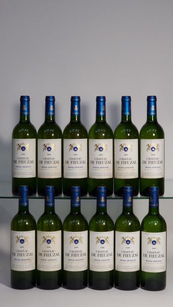 12 B CHATEAU DE FIEUZAL Blanc (original wooden...