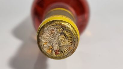 1 B CHATEAU D'YQUEM 1981 C1 Supérieur Sauternes...
