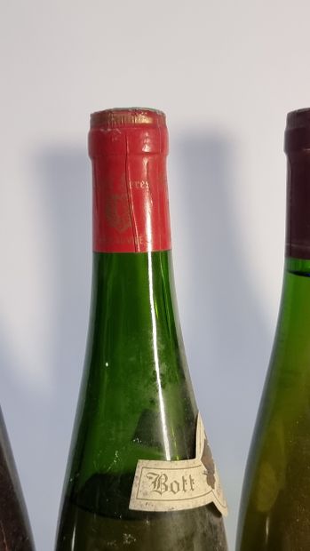10 B VINS D'ALSACE DIV Divers (voir phot...