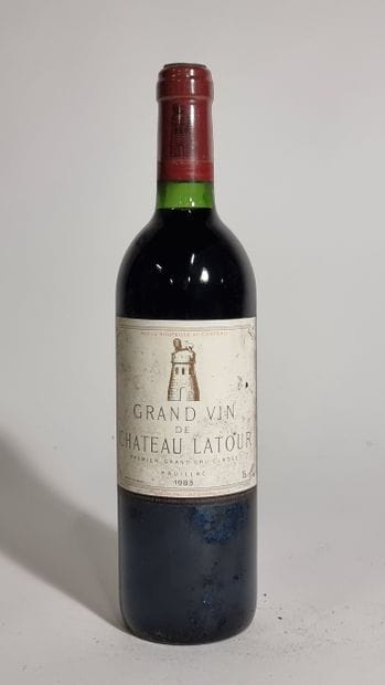 1 B CHATEAU LATOUR 1983 GCC1 Pauillac (e.t.h...