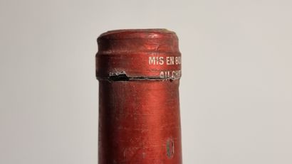 1 B PETRUS 1980 Pomerol (T.L.B+ à B.G-; e.f.s...