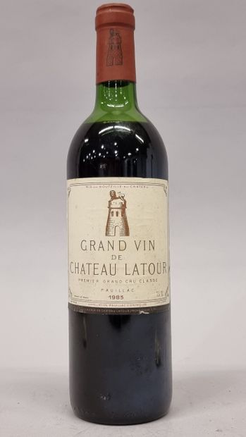 1 B CHATEAU LATOUR 1983 GCC1 Pauillac (M.E;...