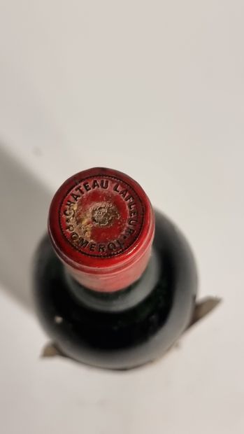 1 B CHATEAU LAFLEUR 1974 Pomerol (H.E; e.t.a...