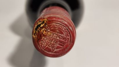 1 B CHATEAU LAFITE ROTHSCHILD 1975 GCC1 Pauillac...