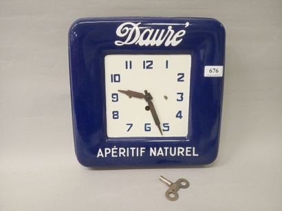 DAURE APERITIF NATUREL
Coffee bar clock....