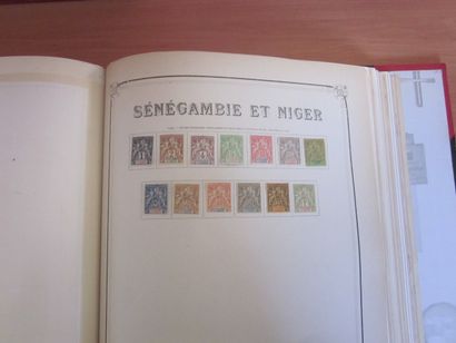 Un album Yvert et Tellier avec étui rouge...