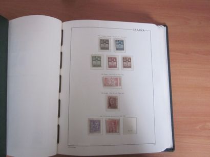 Quatre albums LEUCHTTURM Espagne à 1990 (bon...