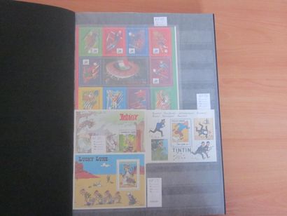 Deux classeurs de stock TP France neufs**...