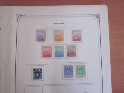 Une pochette avec des pages d'album de TP...