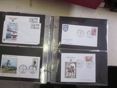 Un carton avec 10 classeurs et une boite...