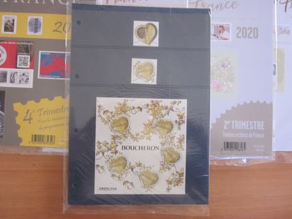 Une chemise avec des TP France neufs** pochettes...