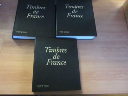 Trois albums de TP France Yvert et Tellier...