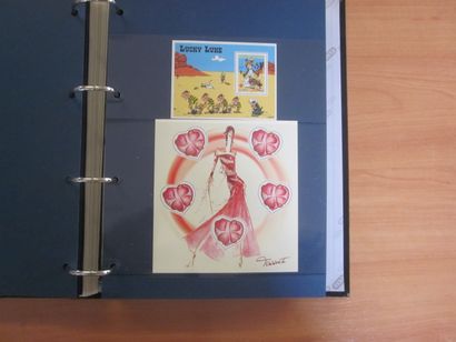 Deux albums avec feuilles LEUCHTTURM TP de...