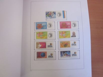 Un album DAVO avec étuis (bon état), TP de...