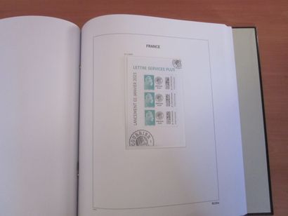 Un album DAVO avec étuis (bon état), TP de...