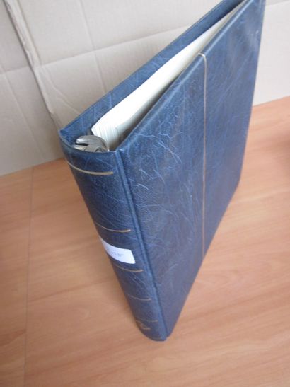 Trois albums sans TP, reliure LEUCHTTURM...