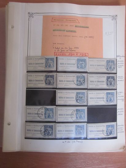 Une pochette avec des timbres téléphones...