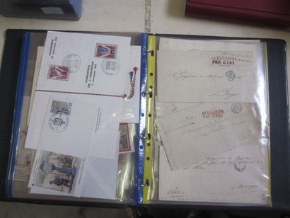 Un carton avec 10 classeurs et une boite...