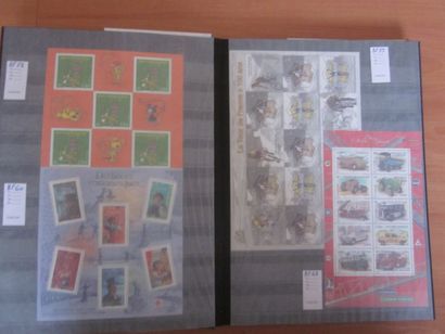 Deux classeurs de stock TP France neufs**...