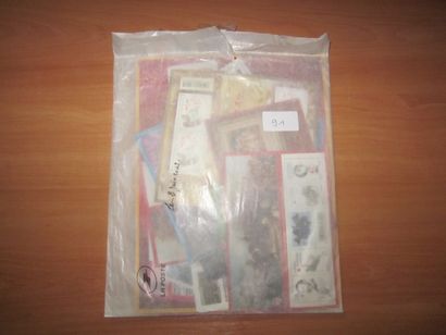 Trois albums SAFE avec étui (bon état sauf...