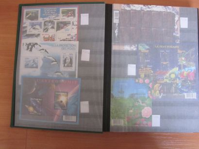 Trois classeurs de stock TP France neufs**...