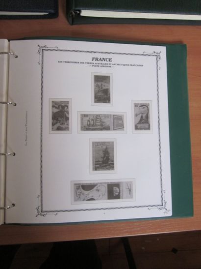 Trois albums sans TP, reliure LEUCHTTURM...