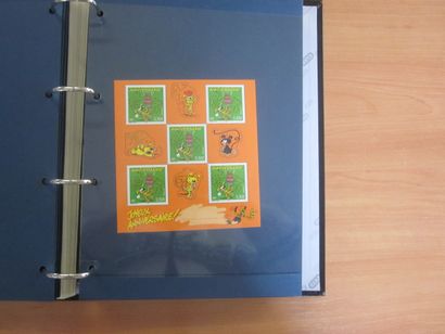 Deux albums avec feuilles LEUCHTTURM TP de...