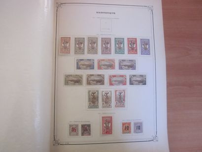 Un album Yvert et Tellier avec étui rouge...