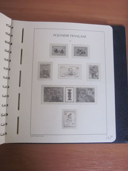 Trois albums sans TP, reliure LEUCHTTURM...