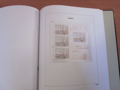Un album DAVO avec étuis (bon état), TP de...