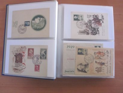 Deux cartons avec 13 classeurs de premiers...