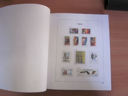 Trois albums DAVO avec étuis (bon état),...
