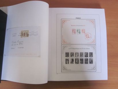 Un album DAVO avec étuis (bon état), TP de...