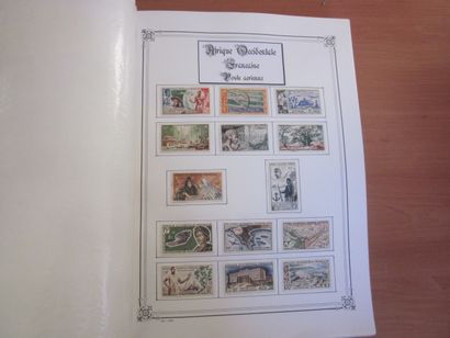 Un album Yvert et Tellier avec étui rouge...