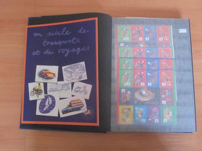 Deux classeurs de stock TP France neufs**...