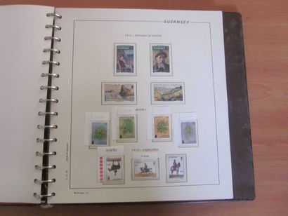 Trois albums avec étuis (2 FI-LABO 1 PHILOS...