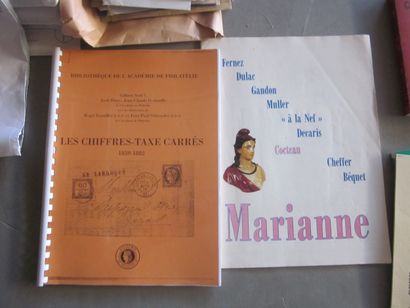Trois cartons avec un fort volume de courrier...