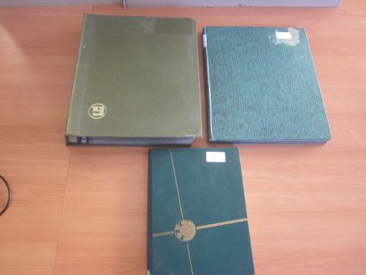 Trois classeurs de TP : Hongrie (neufs* neufs**...