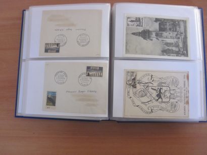 Deux cartons avec 13 classeurs de premiers...