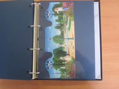 Deux albums avec feuilles LEUCHTTURM TP de...