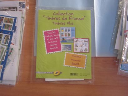 Une pochette avec des TP de France neufs**...