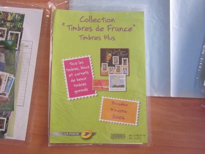 Une pochette avec des TP de France neufs**...
