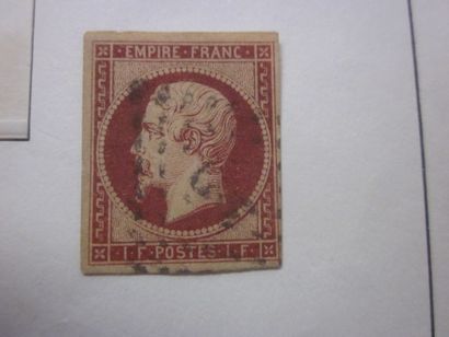 Une pochette avec des pages d'album TP de...