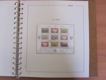 Trois albums avec étuis (2 FI-LABO 1 PHILOS...