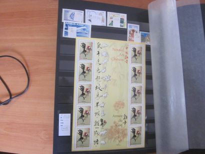 Deux classeurs de stock TP France neufs**...