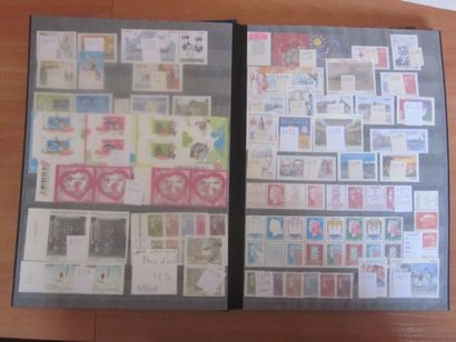 Trois classeurs de stock TP France neufs**...