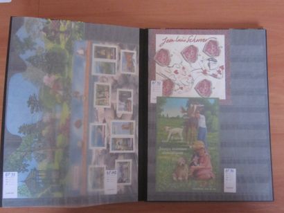 Deux classeurs de stock TP France neufs**...